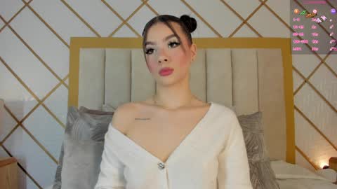 Snapshot of samanthaclay chatting on January 19, 2025, 7:26 pm   online show from January 19, 2025, 7:26 pm