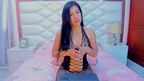 Sweet Samantha   online show from October 17, 2025, 8:44 pm