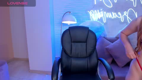 Snapshot of samanthaklein_ chatting on December 30, 2024, 5:34 pm Samantha Klein online show from December 30, 2024, 5:34 pm