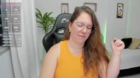 Samantha samy online show from December 19, 2024, 1:50 am