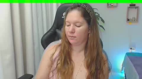 Samantha samy online show from February 10, 2025, 3:35 am