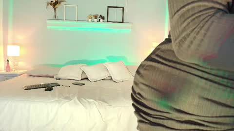 Samanta online show from February 25, 2025, 7:14 pm