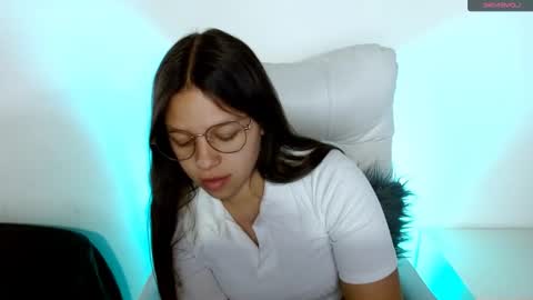 Snapshot of samantharoldan chatting on January 8, 2025, 4:44 pm Samantha online show from January 8, 2025, 4:44 pm