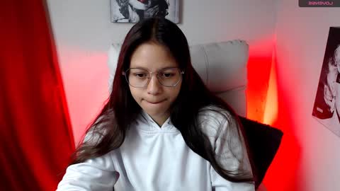 Snapshot of samantharoldan chatting on January 26, 2025, 1:47 pm Samantha online show from January 26, 2025, 1:47 pm