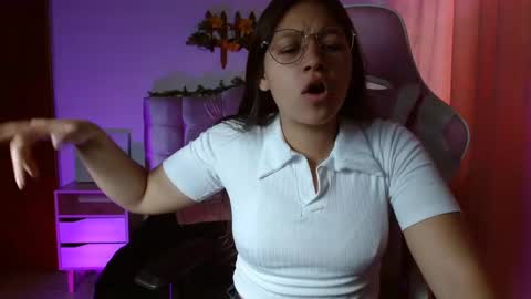 Snapshot of samantharoldan chatting on February 13, 2025, 5:54 pm Samantha online show from February 13, 2025, 5:54 pm
