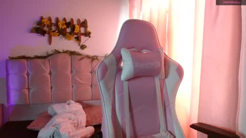 Snapshot of samantharoldan chatting on February 24, 2025, 8:03 pm Samantha online show from February 24, 2025, 8:03 pm