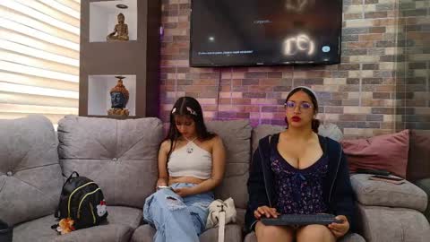 samara_as online show from May 25, 2026, 2:12 pm