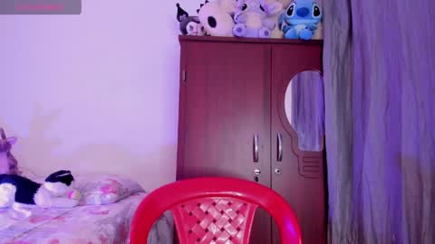 Samara is my name a pleasure delighted that you are here leave your thumb up it is important to me online show from May 19, 2026, 4:08 am
