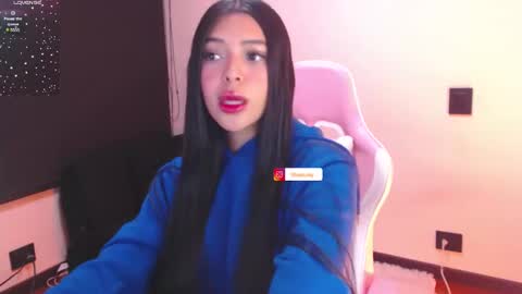 Snapshot of samara_lam chatting on December 10, 2024, 10:37 pm Sammy  online show from December 10, 2024, 10:37 pm