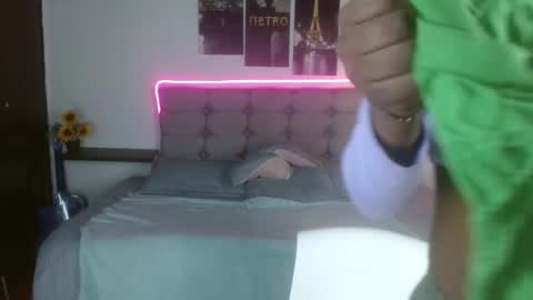 Snapshot of samara_roxx chatting on October 18, 2025, 2:58 am samara_roxx online show from October 18, 2025, 2:58 am