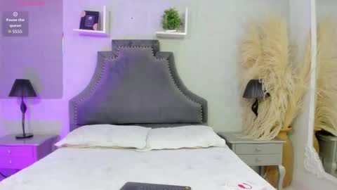 Snapshot of samaraanders chatting on March 11, 2026, 5:35 am Samara online show from March 11, 2026, 5:35 am