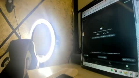 Snapshot of samaraanders chatting on May 16, 2026, 5:15 am Samara online show from May 16, 2026, 5:15 am