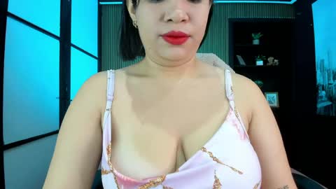 Snapshot of samaraanders chatting on May 28, 2026, 6:32 am Samara online show from May 28, 2026, 6:32 am