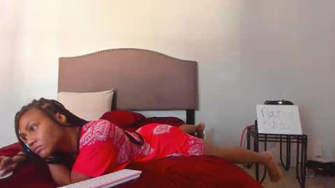 Yaya online show from November 10, 2025, 4:06 pm