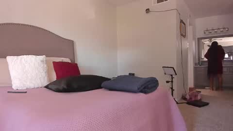 Yaya online show from March 13, 2026, 2:56 pm