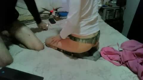Snapshot of sambigdickk chatting on May 8, 2026, 12:05 am sambigdickk online show from May 8, 2026, 12:05 am