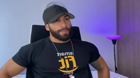 Snapshot of samdornan chatting on January 29, 2025, 5:02 pm Sam Dornan online show from January 29, 2025, 5:02 pm