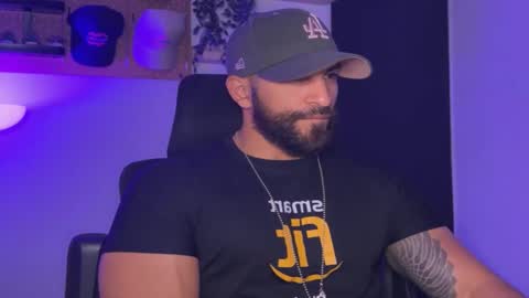 Sam Dornan online show from April 4, 2026, 1:26 am