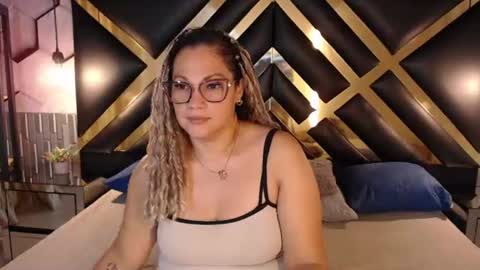 Snapshot of samira_lennox chatting on July 10, 2026, 7:16 pm SAMIRA online show from July 10, 2026, 7:16 pm