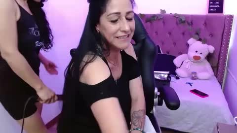 Snapshot of sammantha_sweet chatting on February 20, 2025, 8:03 pm Samantha online show from February 20, 2025, 8:03 pm