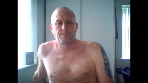 sammyb1821 online show from December 12, 2024, 12:22 pm