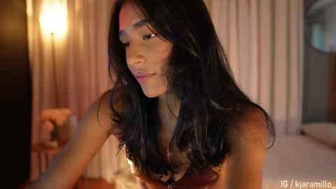 Snapshot of sammyjarama chatting on October 8, 2025, 10:40 pm Sam online show from October 8, 2025, 10:40 pm