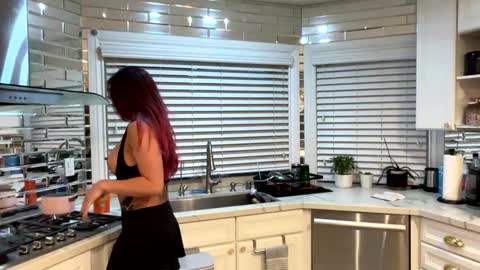 Snapshot of sammyravenwood chatting on September 21, 2025, 2:02 am SammyandViolet online show from September 21, 2025, 2:02 am