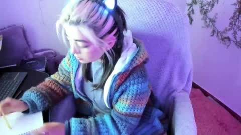   online show from January 11, 2025, 8:43 pm