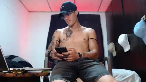 Snapshot of sammytop22 chatting on April 24, 2026, 12:57 am sammy model independiente online show from April 24, 2026, 12:57 am
