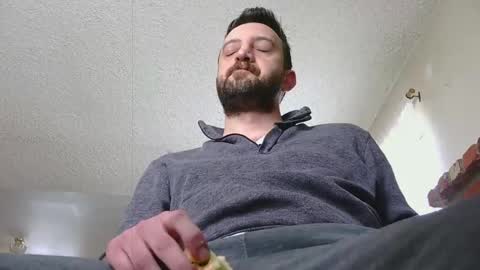 Snapshot of samthebully chatting on February 15, 2026, 10:17 pm SamTheBully online show from February 15, 2026, 10:17 pm