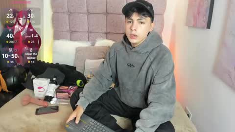 Snapshot of samu_foxxx chatting on June 3, 2026, 8:14 pm SAMU online show from June 3, 2026, 8:14 pm