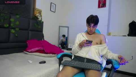 samuel_dark online show from April 11, 2026, 12:48 am