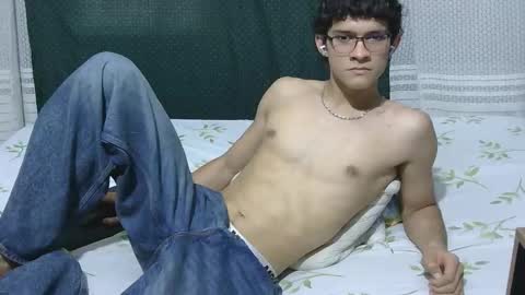 samuel_hills_ii online show from February 25, 2026, 8:18 pm