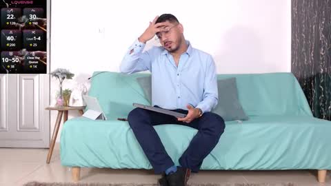  Samuel Coopper  online show from November 30, 2025, 1:48 pm