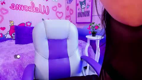 Snapshot of samy__milf chatting on November 4, 2025, 7:35 pm Sammy online show from November 4, 2025, 7:35 pm