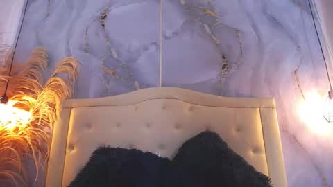 S A M A N T H A  online show from October 14, 2025, 1:56 pm