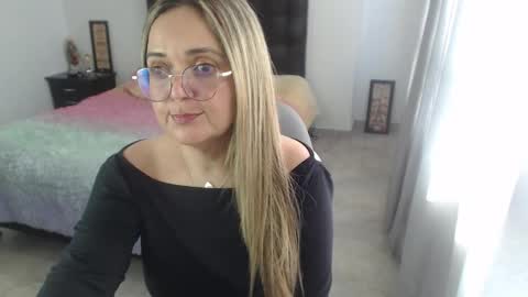 samy_vsn online show from January 22, 2025, 8:59 pm