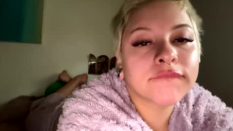 Samymoon online show from February 7, 2026, 9:35 am