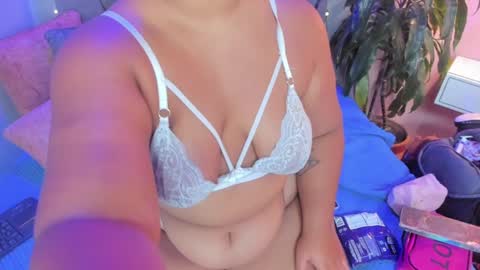 Samy  online show from December 6, 2024, 3:19 am