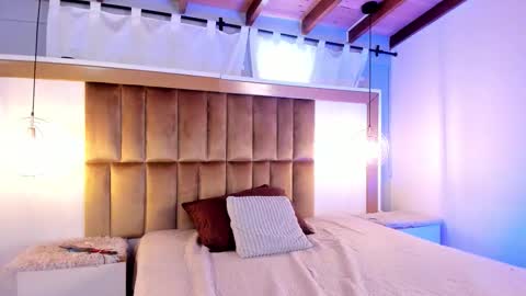 samysharky online show from November 4, 2025, 3:22 pm