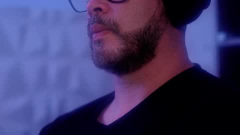 Sanders online show from December 21, 2025, 6:53 am