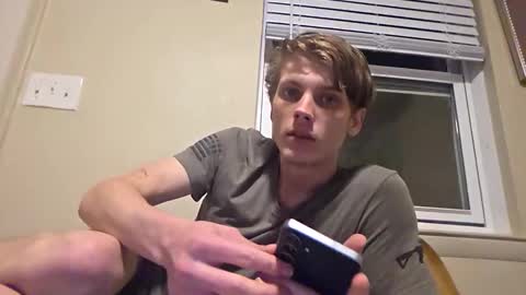 Snapshot of sandman2044 chatting on March 30, 2026, 1:17 am sandman2044 online show from March 30, 2026, 1:17 am