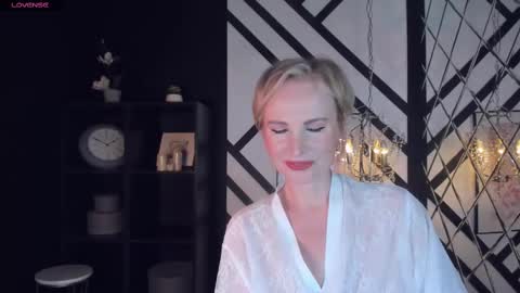 Sandra online show from February 13, 2025, 12:00 pm