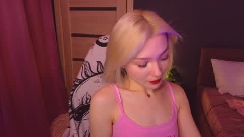 Snapshot of sandraboyl chatting on January 28, 2025, 1:08 am Sandy online show from January 28, 2025, 1:08 am