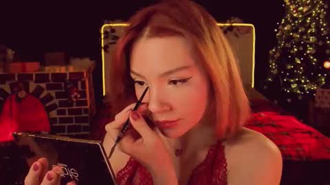 Snapshot of sandraboyl chatting on December 17, 2025, 9:04 am Sandy online show from December 17, 2025, 9:04 am