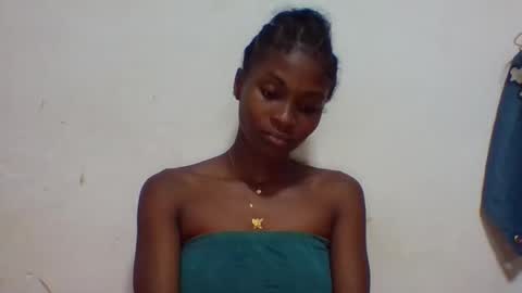 sandricaaa online show from February 13, 2026, 4:08 am