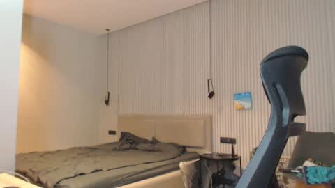 DeAlex online show from February 26, 2025, 3:41 pm