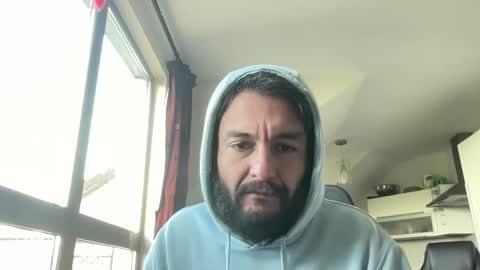 Snapshot of sandroanderson chatting on December 22, 2024, 11:54 am Sandro Andersom online show from December 22, 2024, 11:54 am