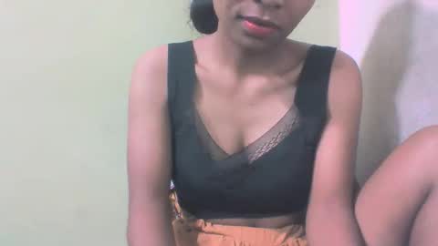 Snapshot of sandy735579 chatting on February 15, 2026, 8:46 am sandy735579 online show from February 15, 2026, 8:46 am