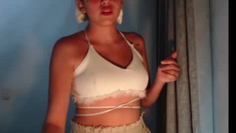 Snapshot of sandy_straw chatting on September 28, 2025, 1:55 am sandy_straw online show from September 28, 2025, 1:55 am